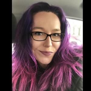 Meet your Posher, Courtney